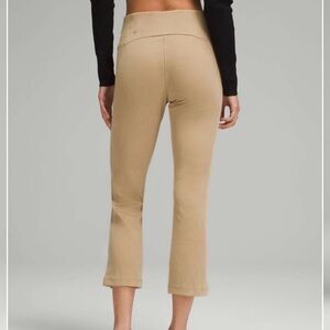 Lululemon Ribbed Softstreme Zip-Leg High-Rise Cropped Pant 25” (Filbert Tan)